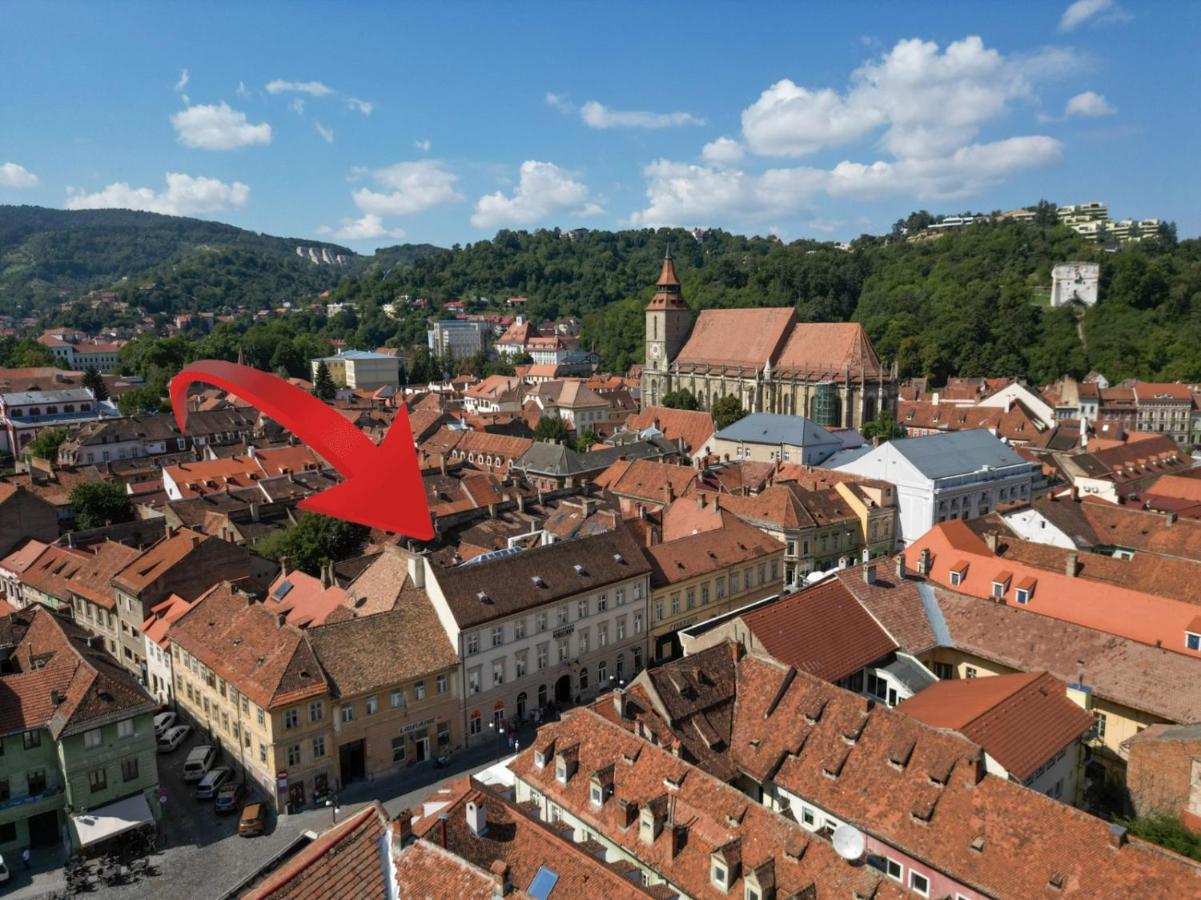The Bear'S Den In Old City Centre Brașov Exterior foto